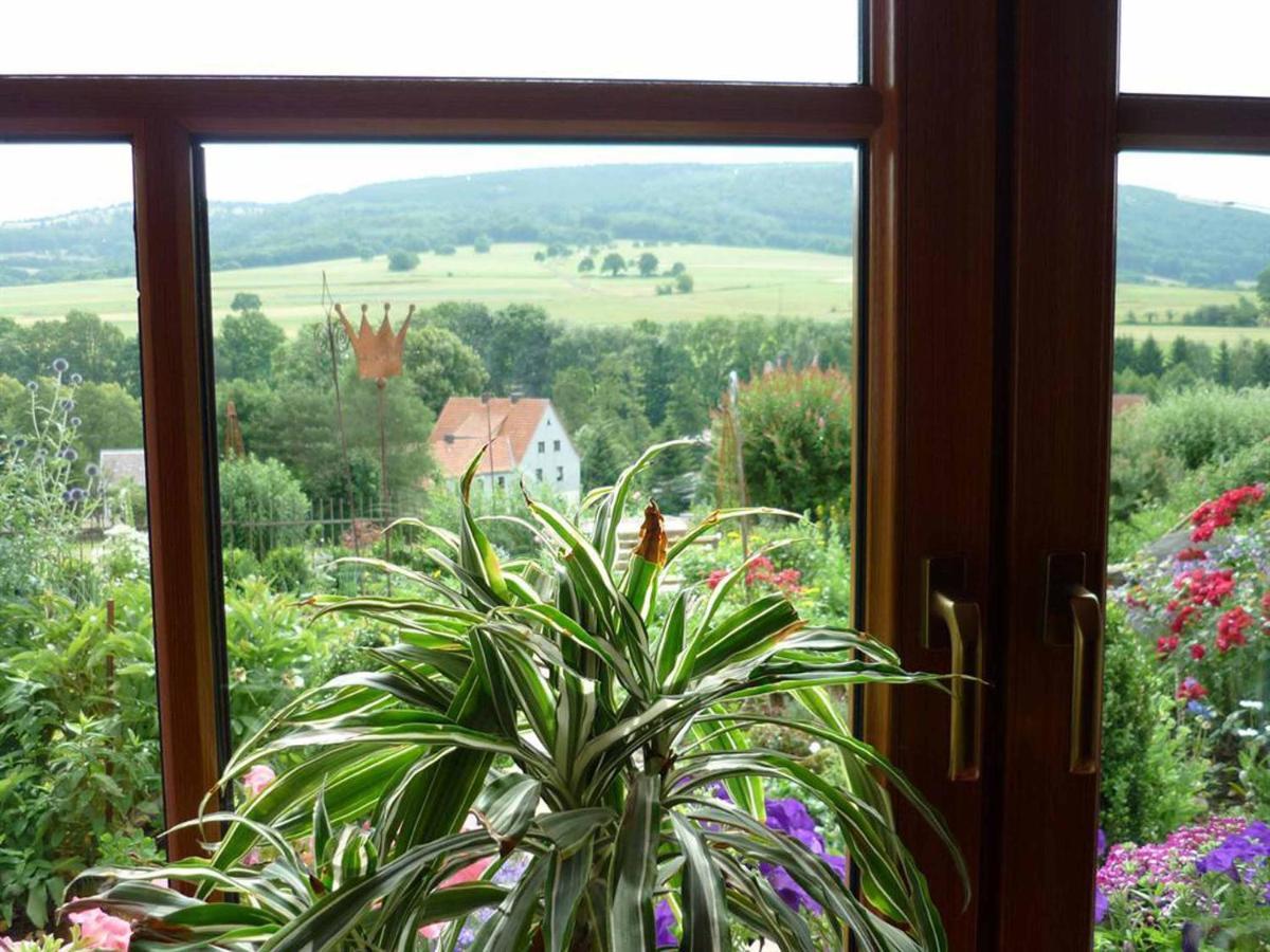 Ferienwohnung Stirnbergblick Ehrenberg  エクステリア 写真