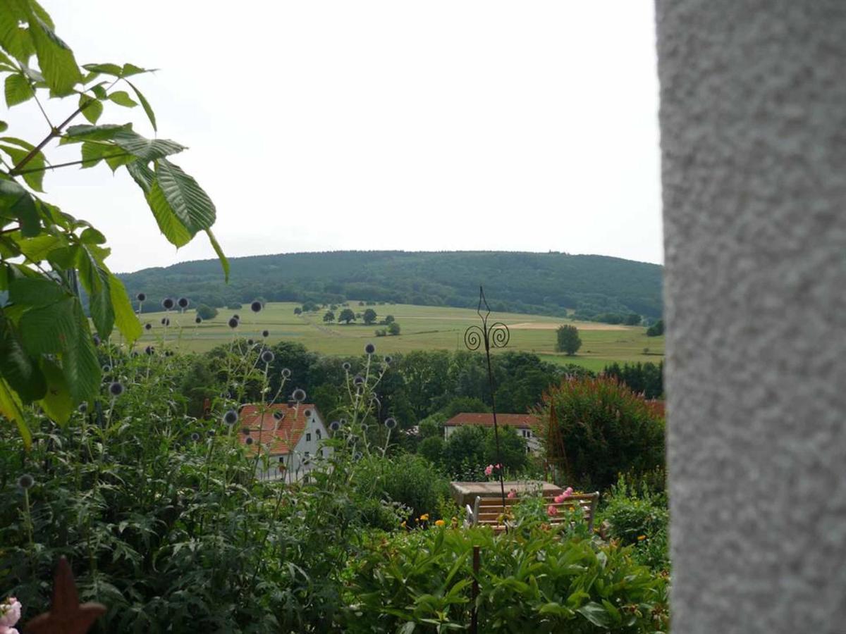 Ferienwohnung Stirnbergblick Ehrenberg  エクステリア 写真